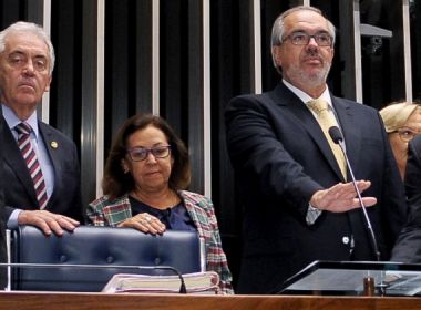 Senadores baianos gastam R$ 763,1 mil de Cota Parlamentar; veja quem gastou menos
